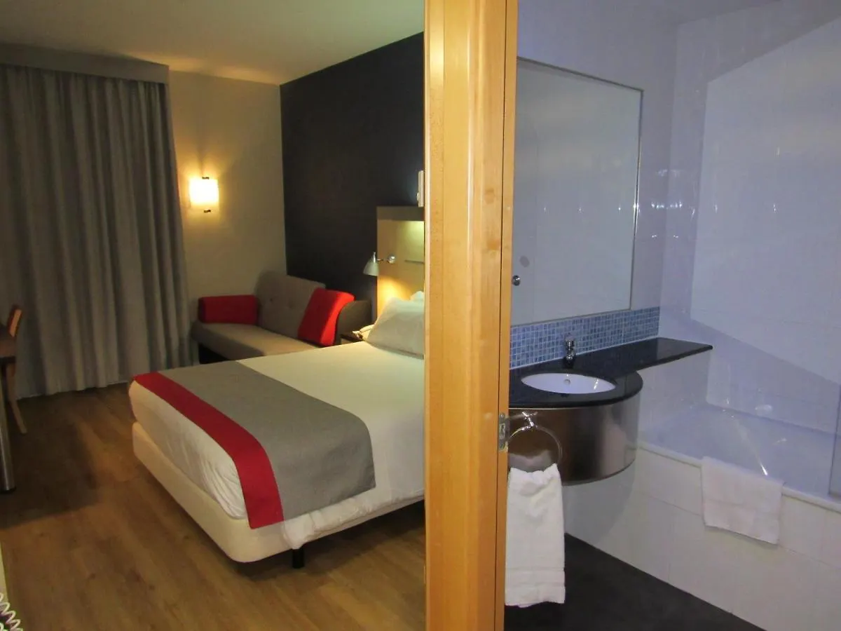Holiday Inn Express Sant Cugat By Ihg Sant Cugat del Valles Hotel