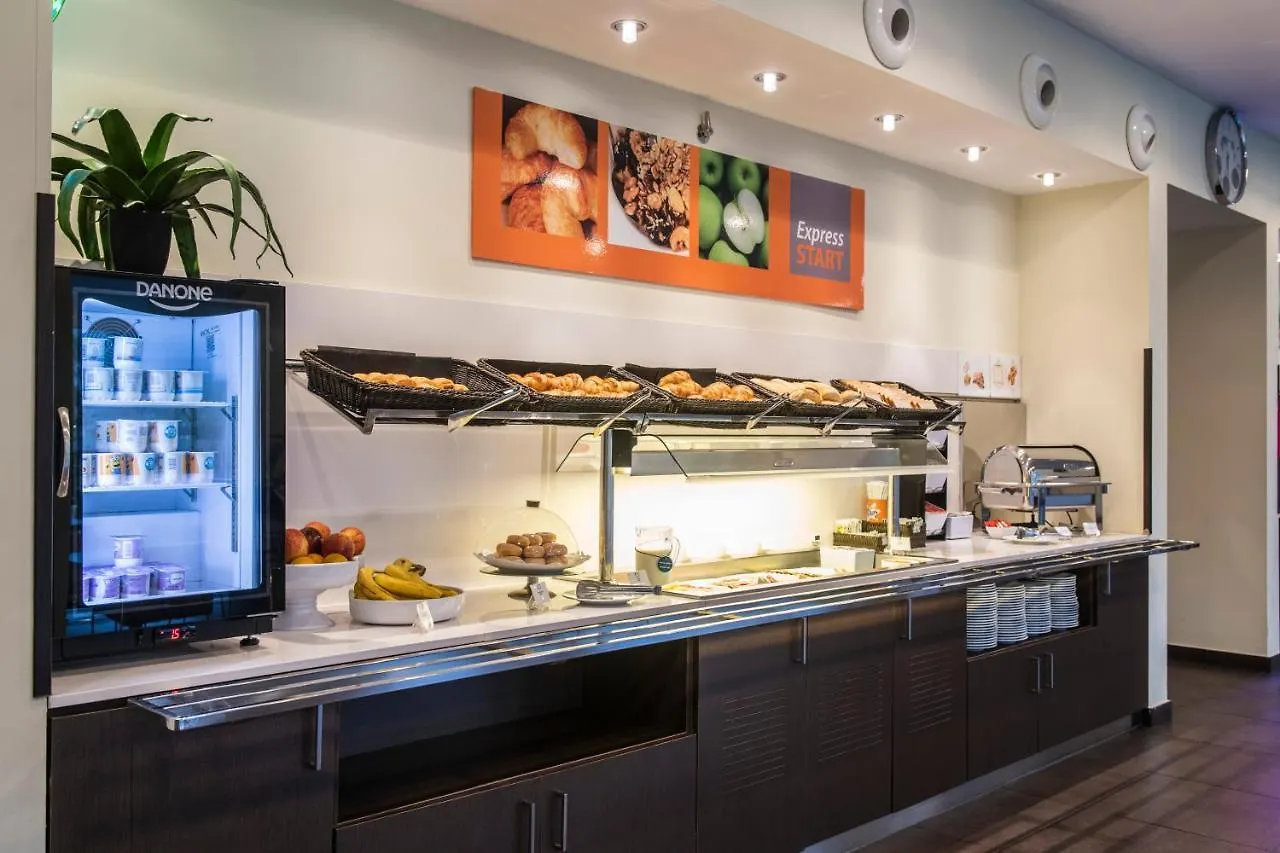 Holiday Inn Express Sant Cugat By Ihg Sant Cugat del Valles