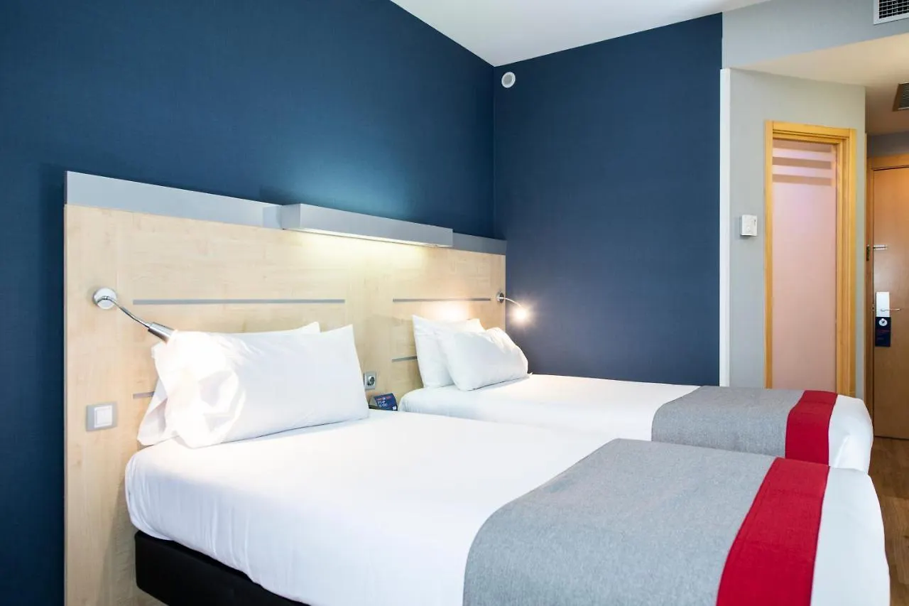 סנט קוגאט דל ואייס Holiday Inn Express Sant Cugat By Ihg