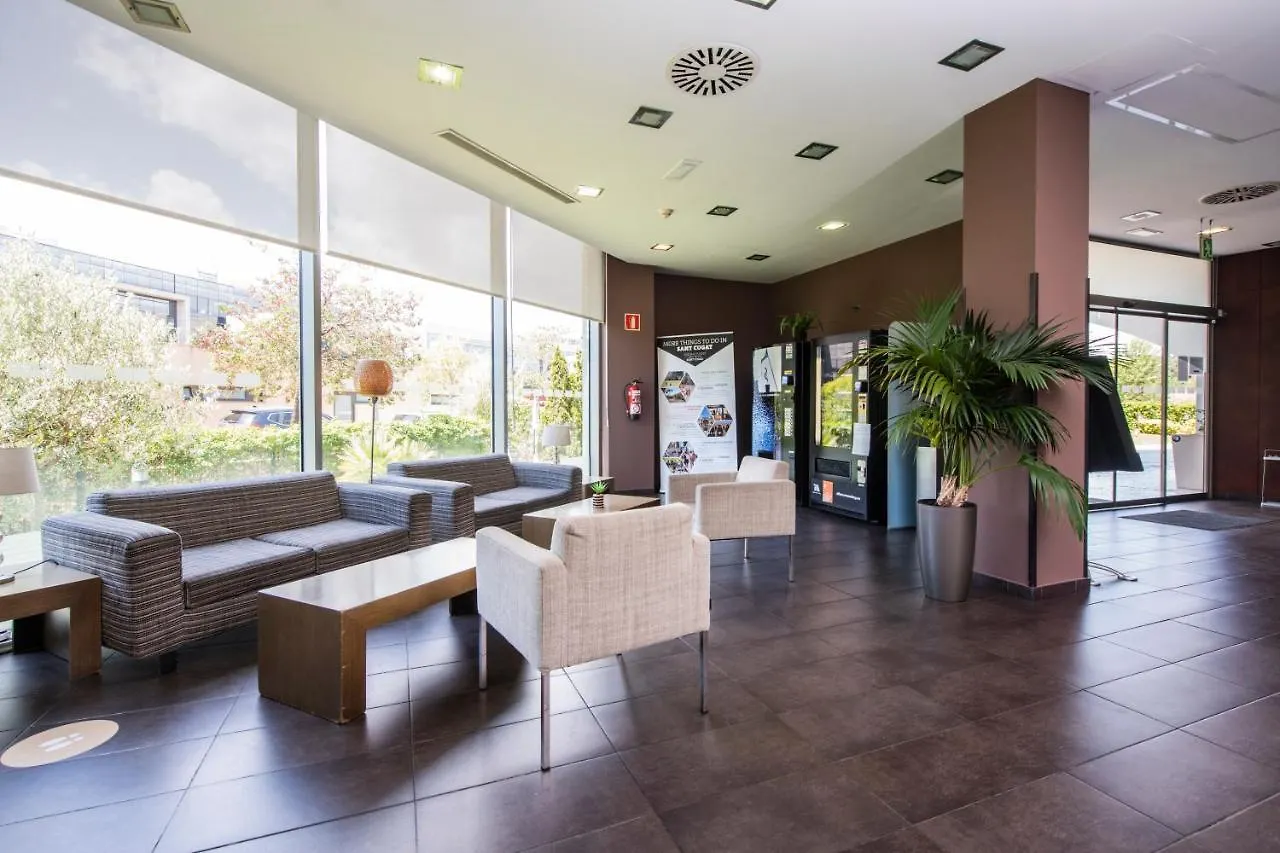 מלון סנט קוגאט דל ואייס Holiday Inn Express Sant Cugat By Ihg