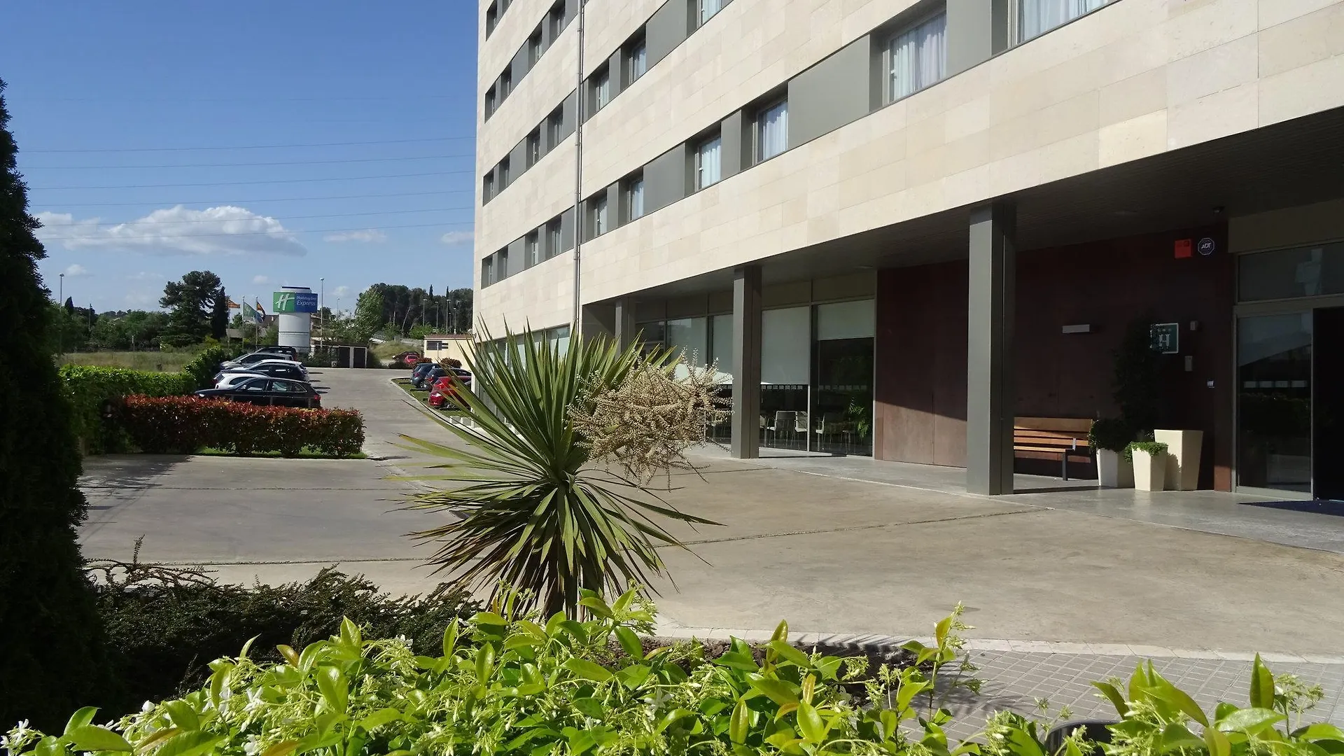 סנט קוגאט דל ואייס Holiday Inn Express Sant Cugat By Ihg