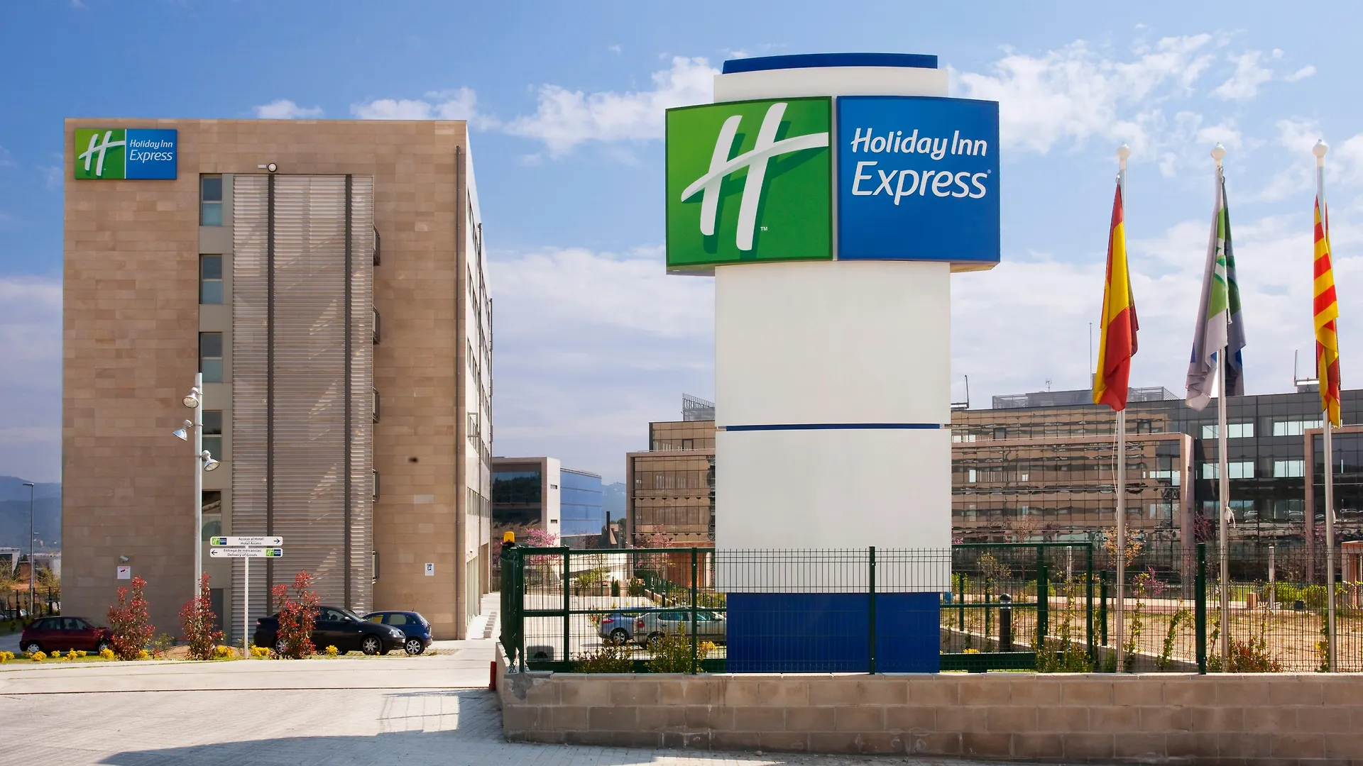 מלון סנט קוגאט דל ואייס Holiday Inn Express Sant Cugat By Ihg