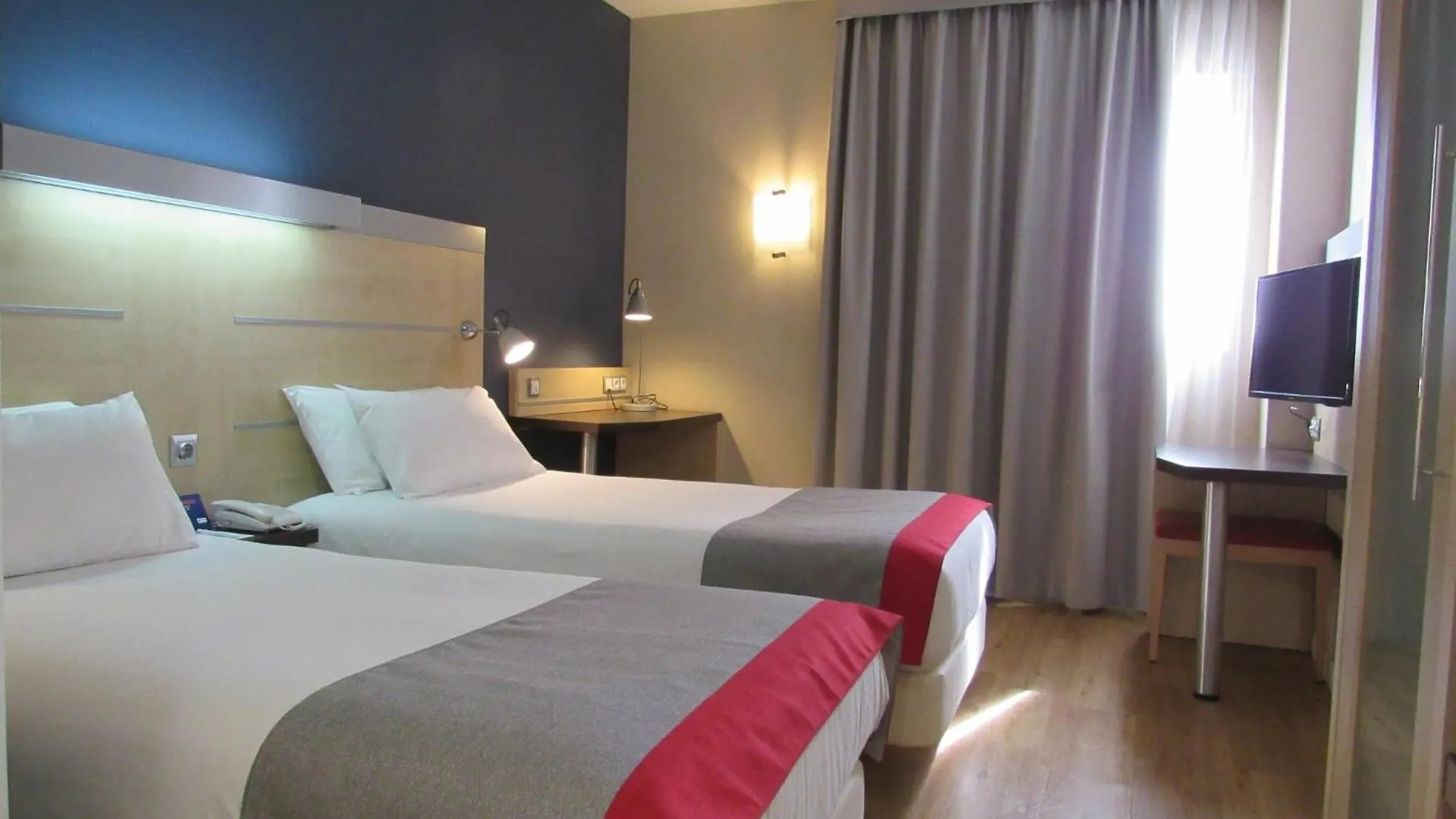 סנט קוגאט דל ואייס Holiday Inn Express Sant Cugat By Ihg ספרד