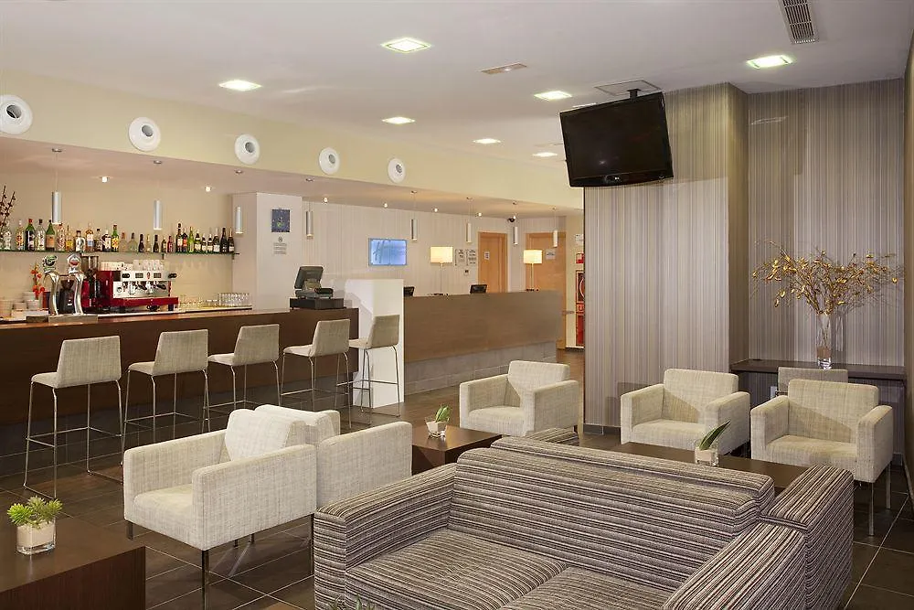 סנט קוגאט דל ואייס Holiday Inn Express Sant Cugat By Ihg